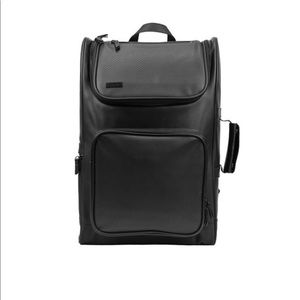 Live Fit. Dual Luxury Bag